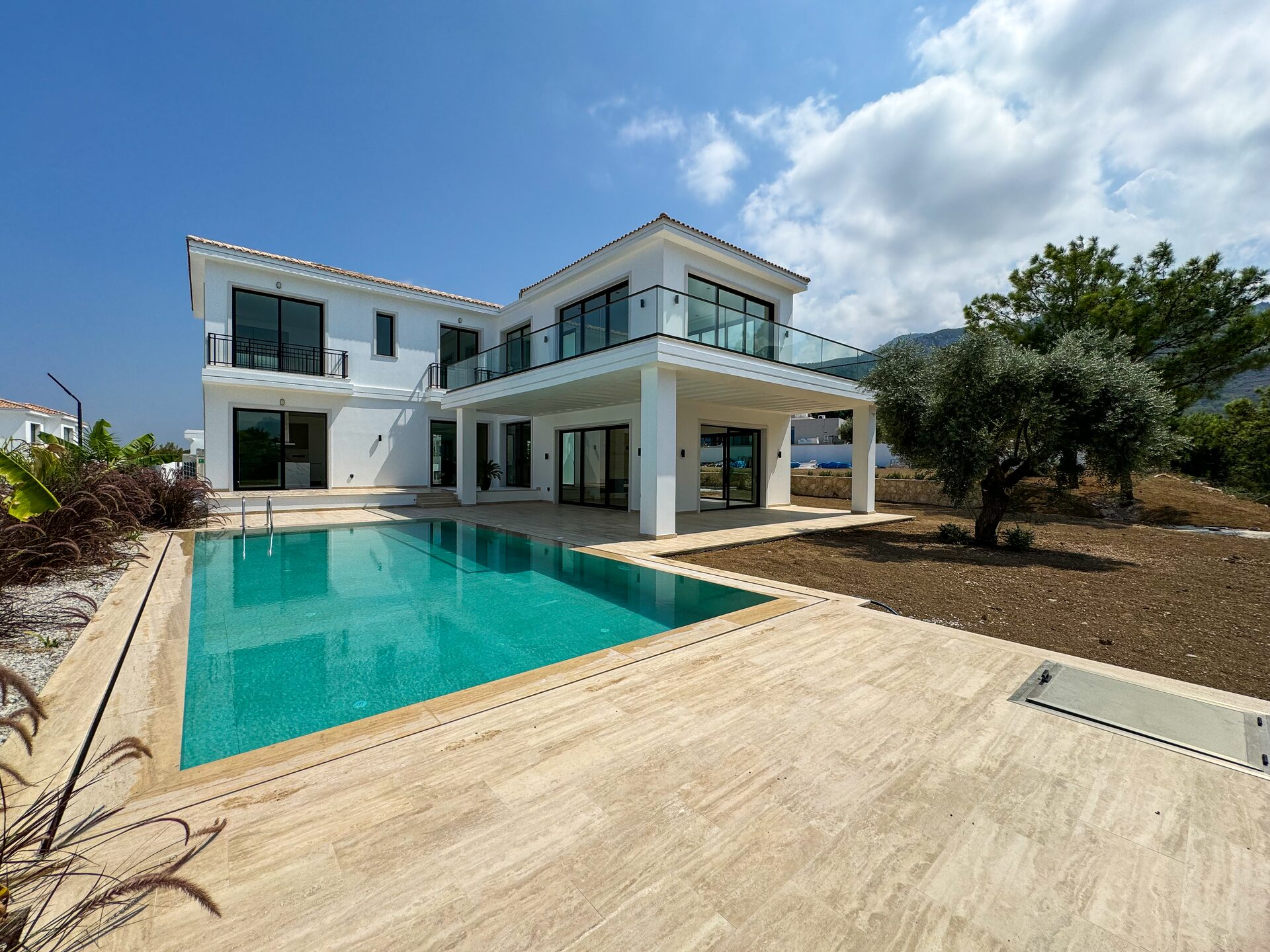 Luxuriöse 5+1-Villa mit privatem Pool in Ozanköy, Kyrenia, Nordzypern