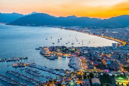 EIN EIGENES HAUS IN MARMARIS